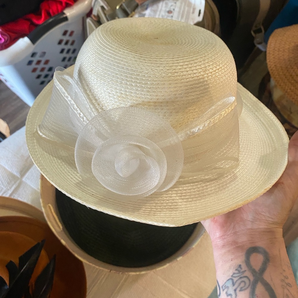 Designer brand Deborah Chic Cream Hat with Floral Detail